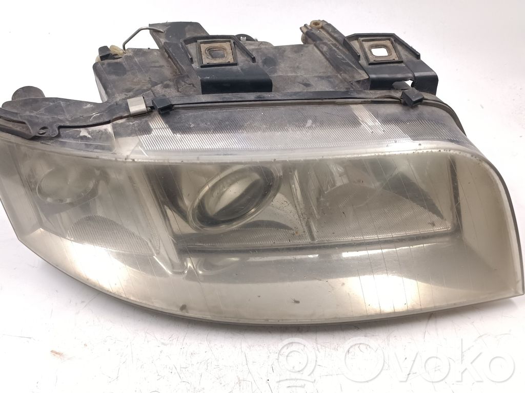 Audi A6 S6 C5 4B Scheinwerfer 