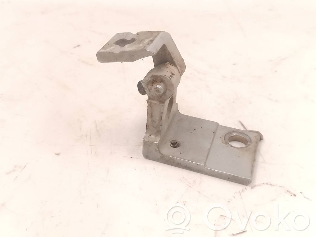 Audi A4 S4 B5 8D Front door upper hinge 