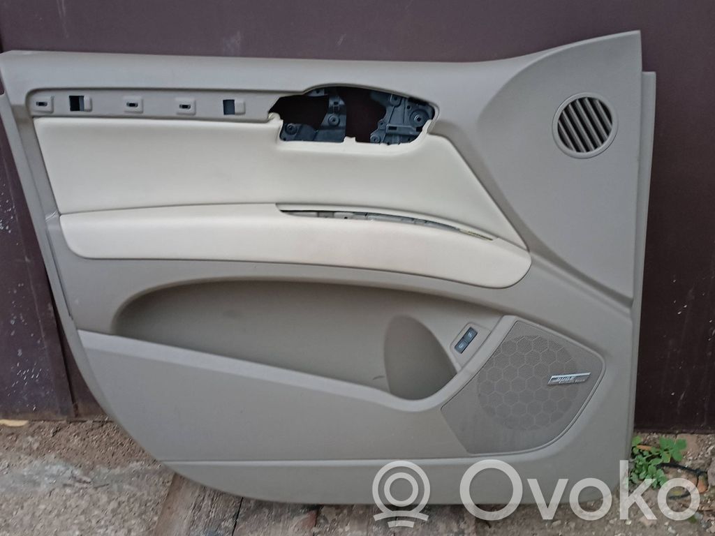 Audi Q7 4L Boczki / Poszycie drzwi przednich 