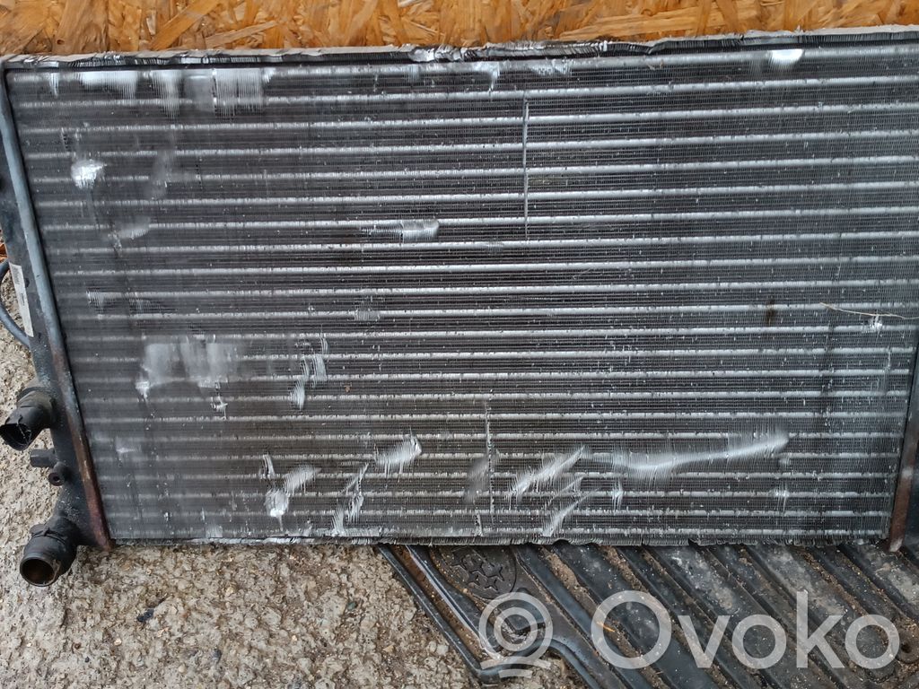 Volkswagen Bora Aušinimo skysčio radiatorius 