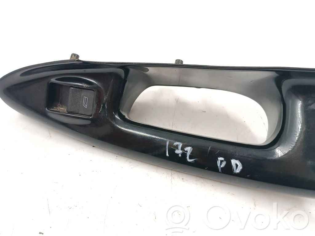 Audi A4 S4 B5 8D Electric window control switch 