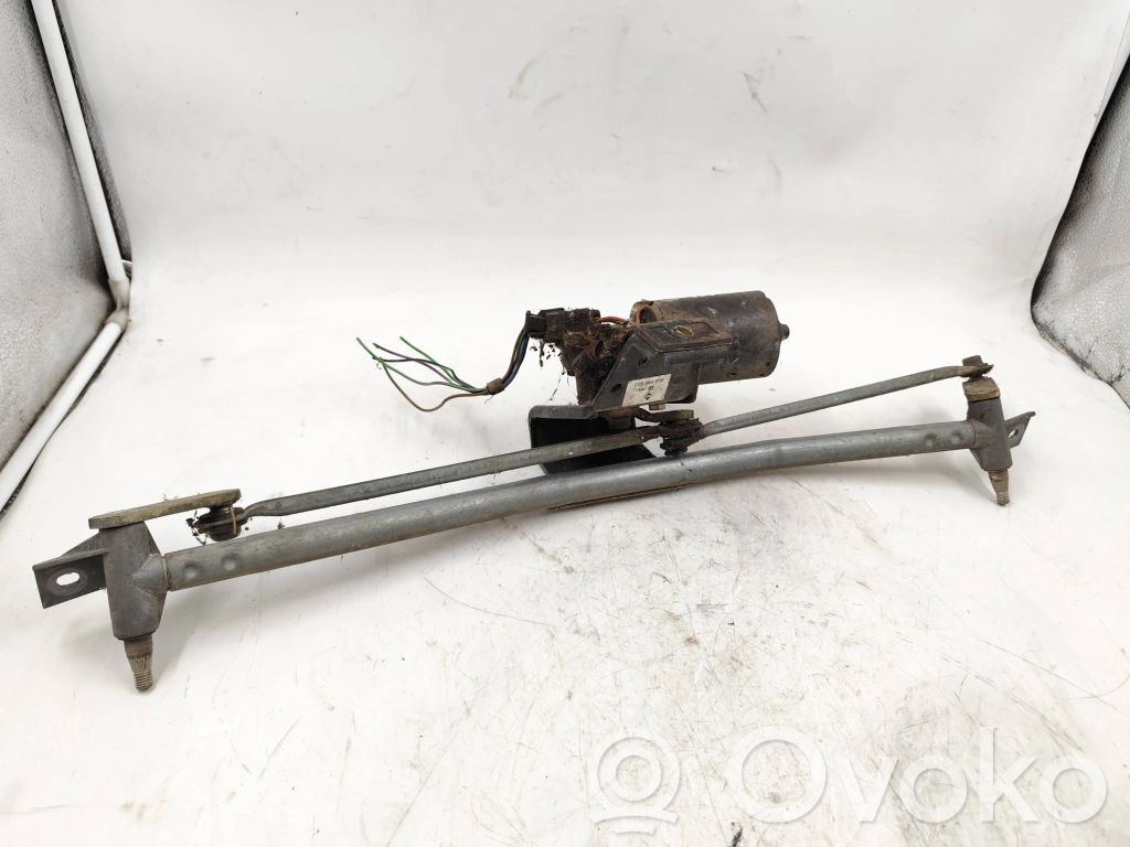 Audi 80 90 B3 Mechanizm i silniczek wycieraczek szyby przedniej / czołowej 
