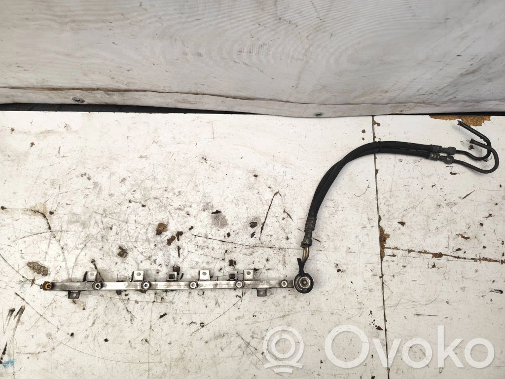 BMW 5 E39 Fuel main line pipe 