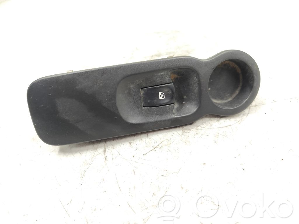 Renault Modus Electric window control switch 
