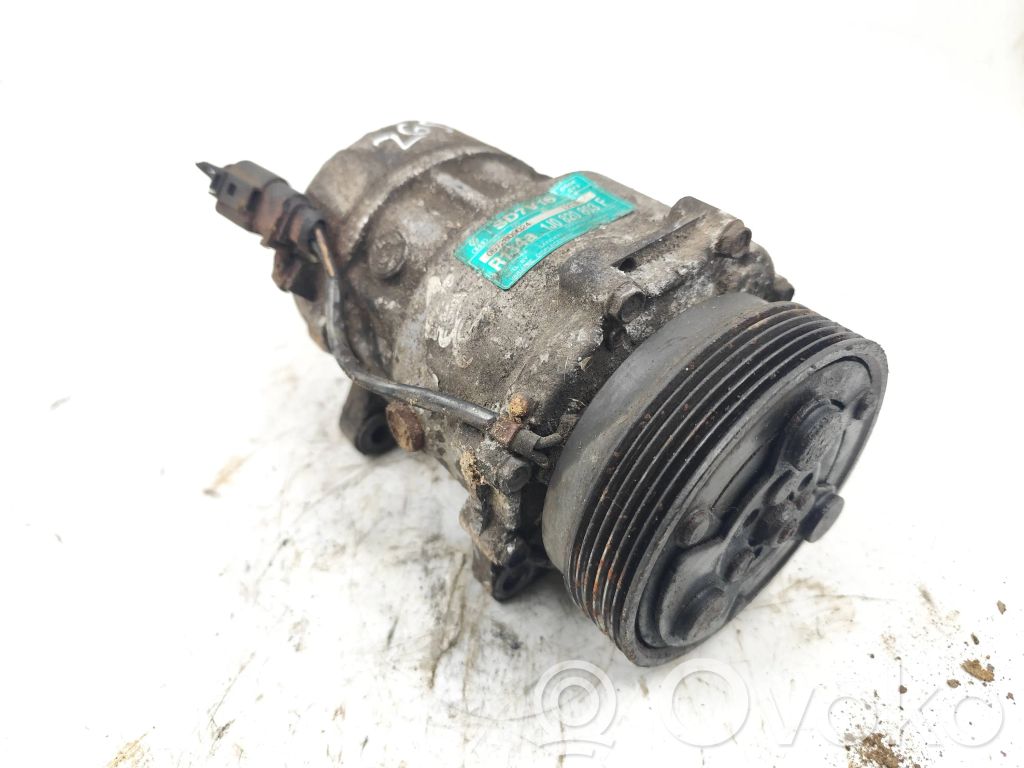 Skoda Octavia Mk1 (1U) Kompresor / Sprężarka klimatyzacji A/C 