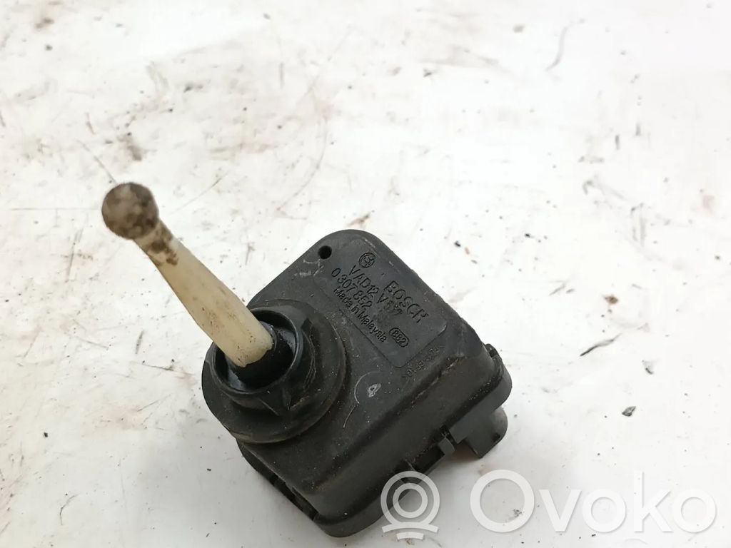 BMW 3 E36 Headlight level adjustment motor 