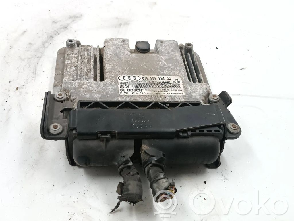 Audi A3 S3 8P Engine control unit/module 