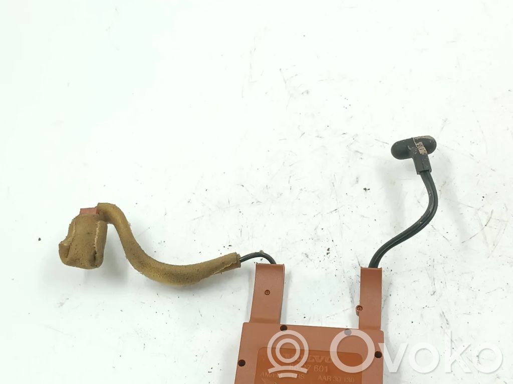 Volvo S60 Aerial antenna amplifier 