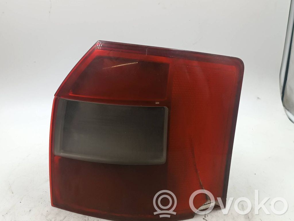 Audi A4 S4 B6 8E 8H Lampa tylna 