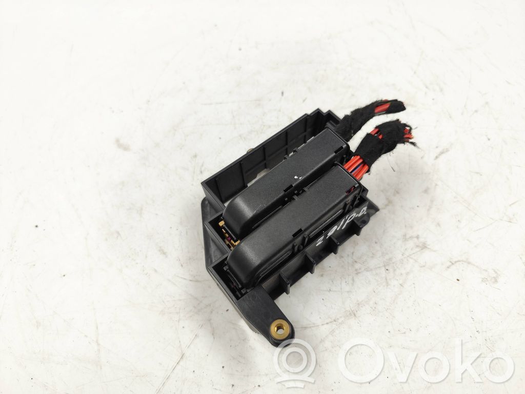 Sulakemoduuli   4F1971845A