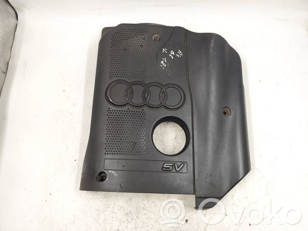 Audi A4 S4 B5 8D Moottorin koppa 