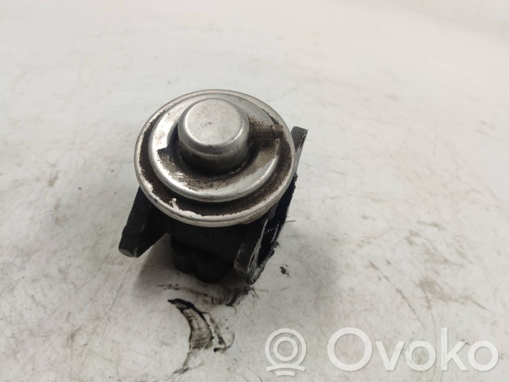 Volkswagen Golf V Zawór EGR 