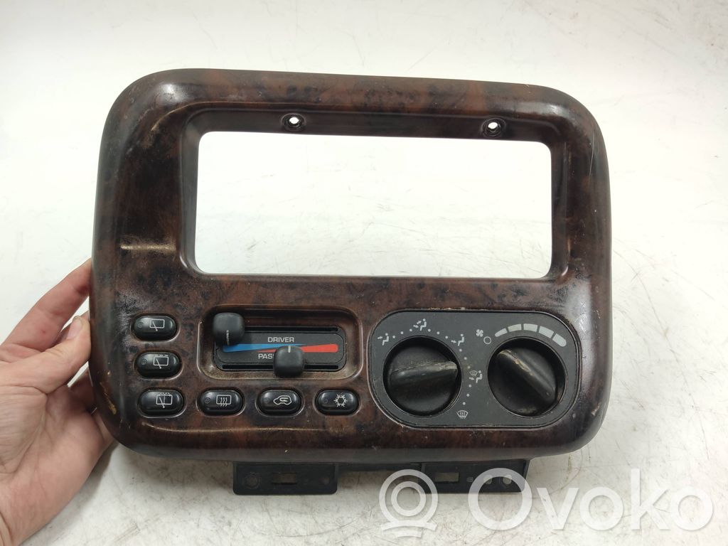 Chrysler Voyager Climate control unit 