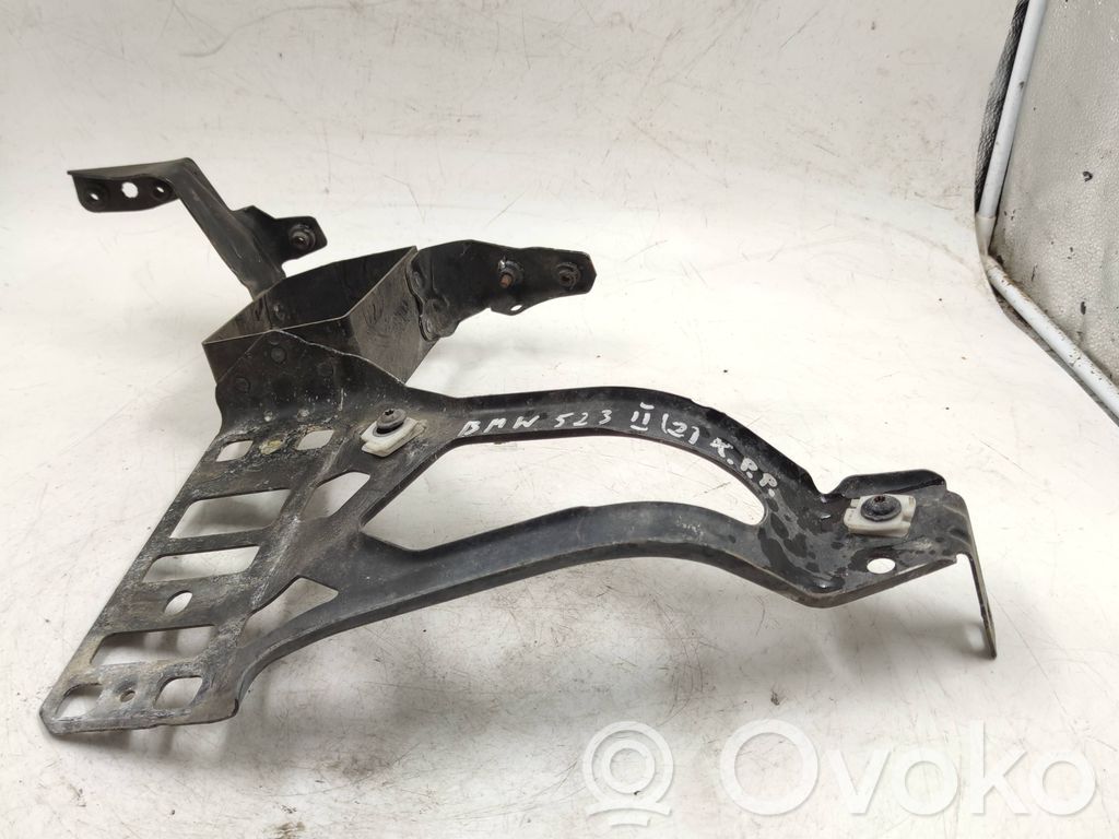 Front bumper mounting bracket   7033731,11267310