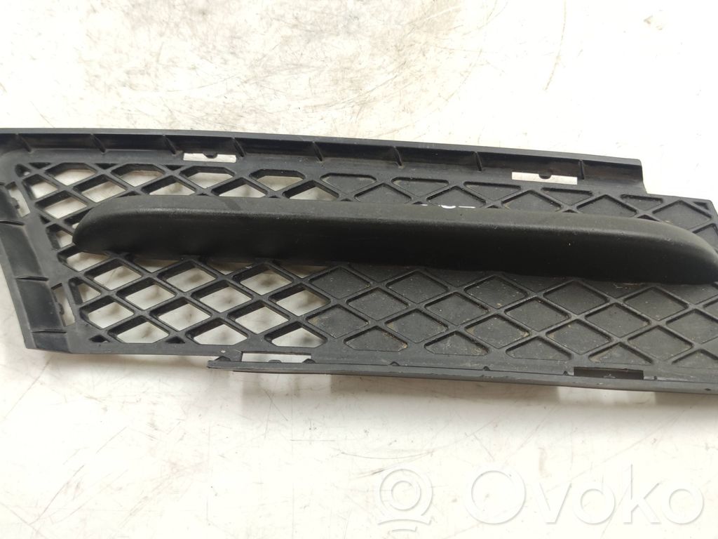 BMW 3 E90 E91 Mascherina inferiore del paraurti anteriore 