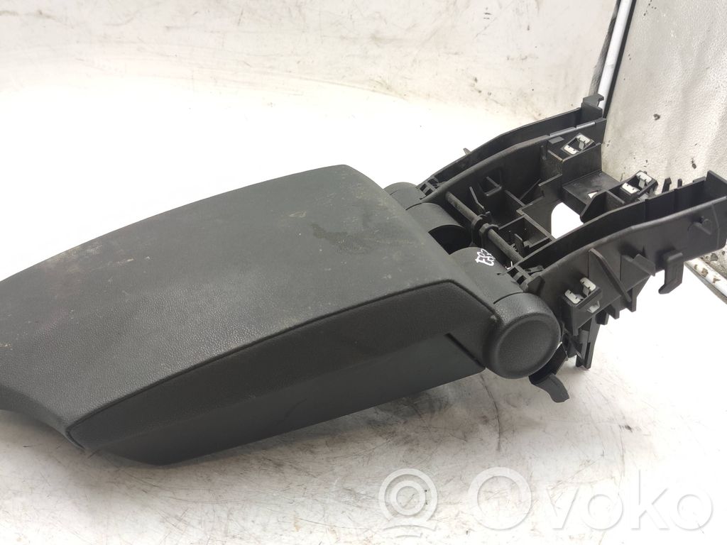BMW 1 E81 E87 Armrest 
