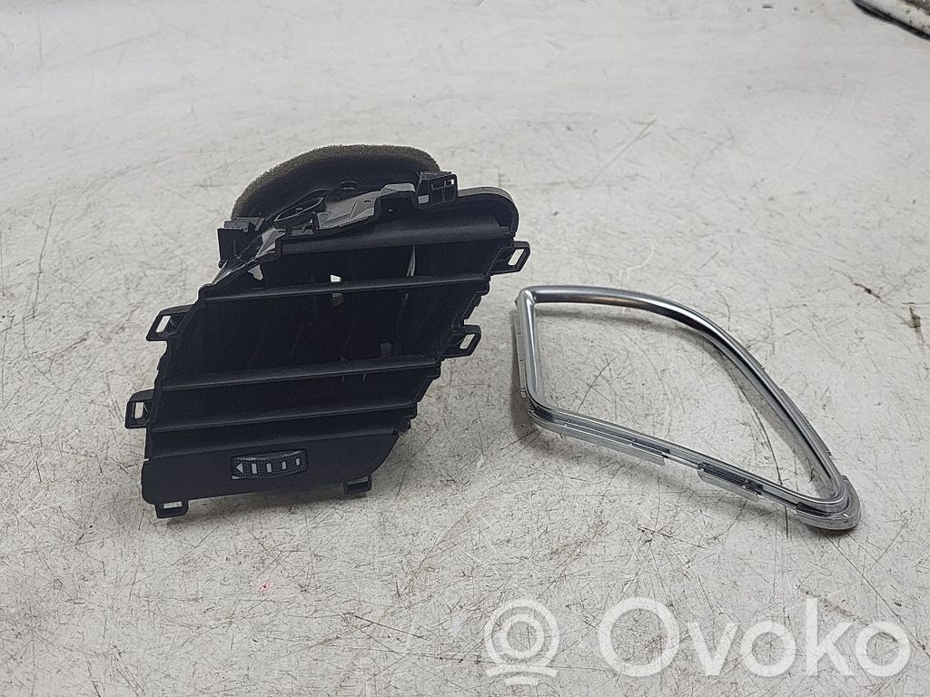 Audi A4 S4 B8 8K Grilă ventilație/ramă laterală bord 
