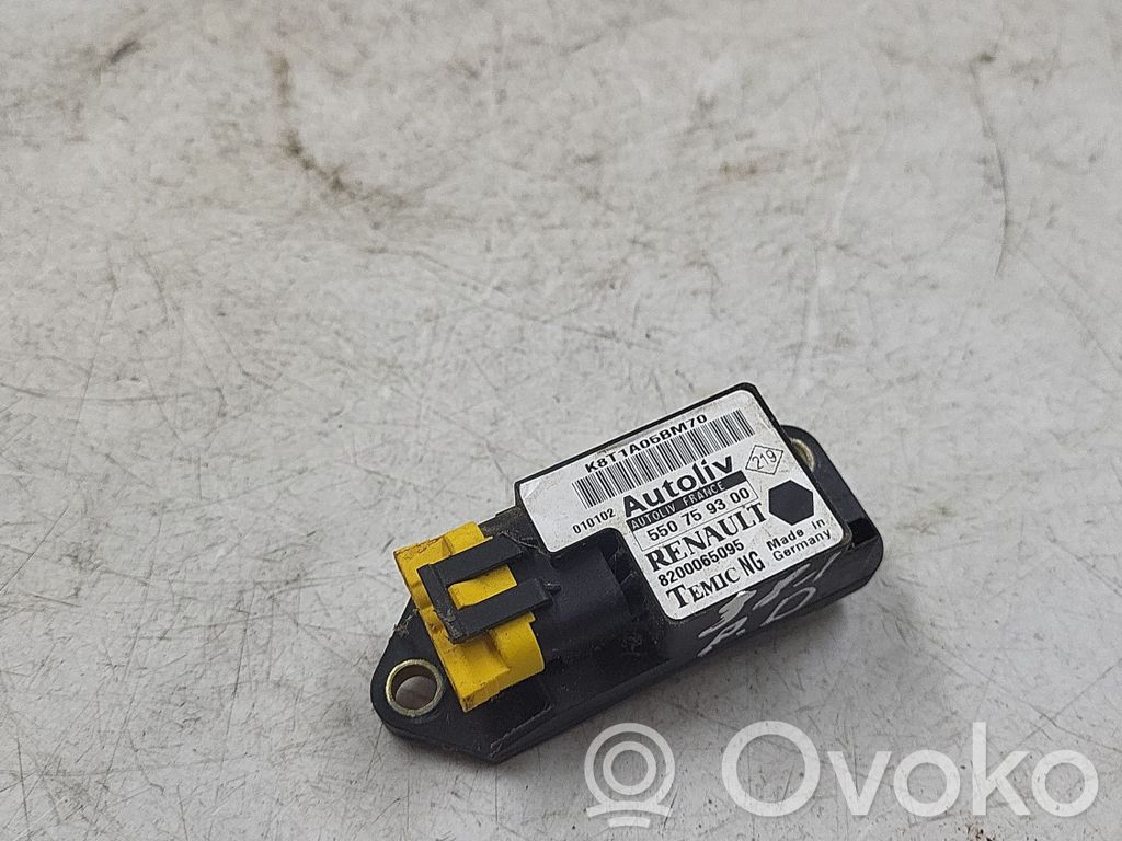 Renault Kangoo I Airbagsensor Crashsensor Drucksensor 