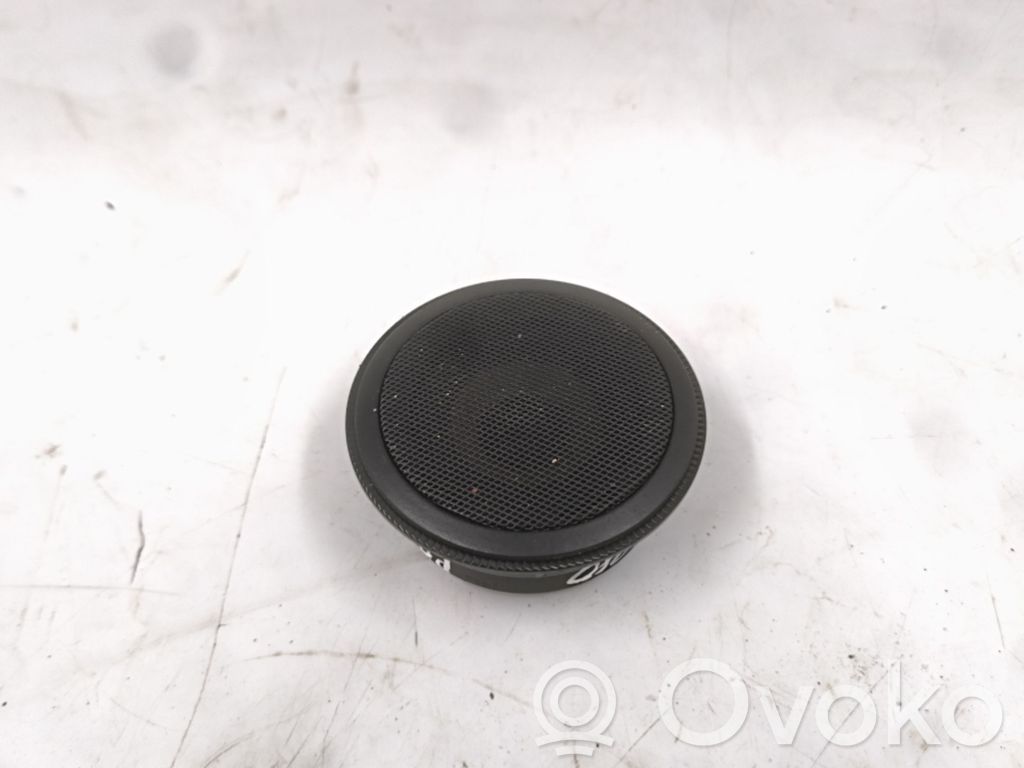 BMW 3 E46 Front door speaker 