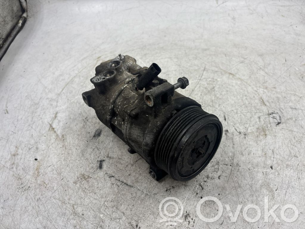 BMW 3 E90 E91 Ilmastointilaitteen kompressorin pumppu (A/C) 