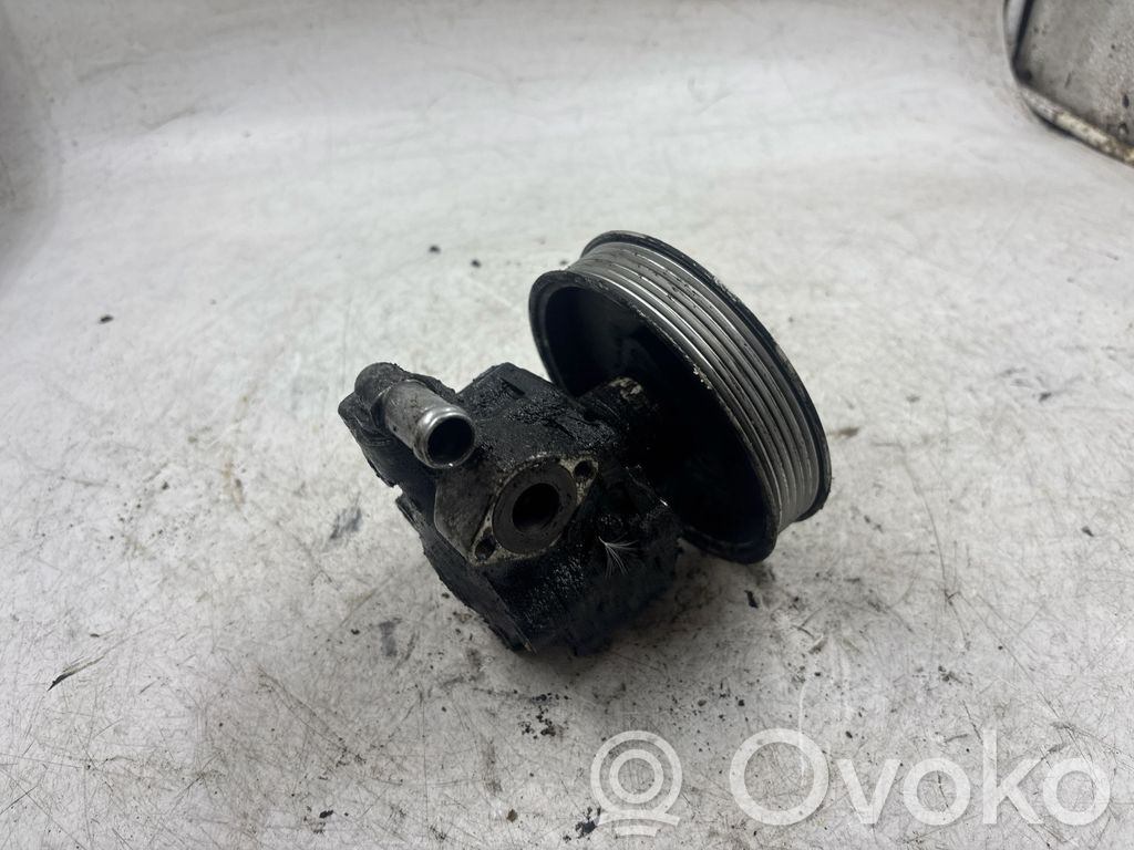 Bomba de dirección hidráulica   059145255A