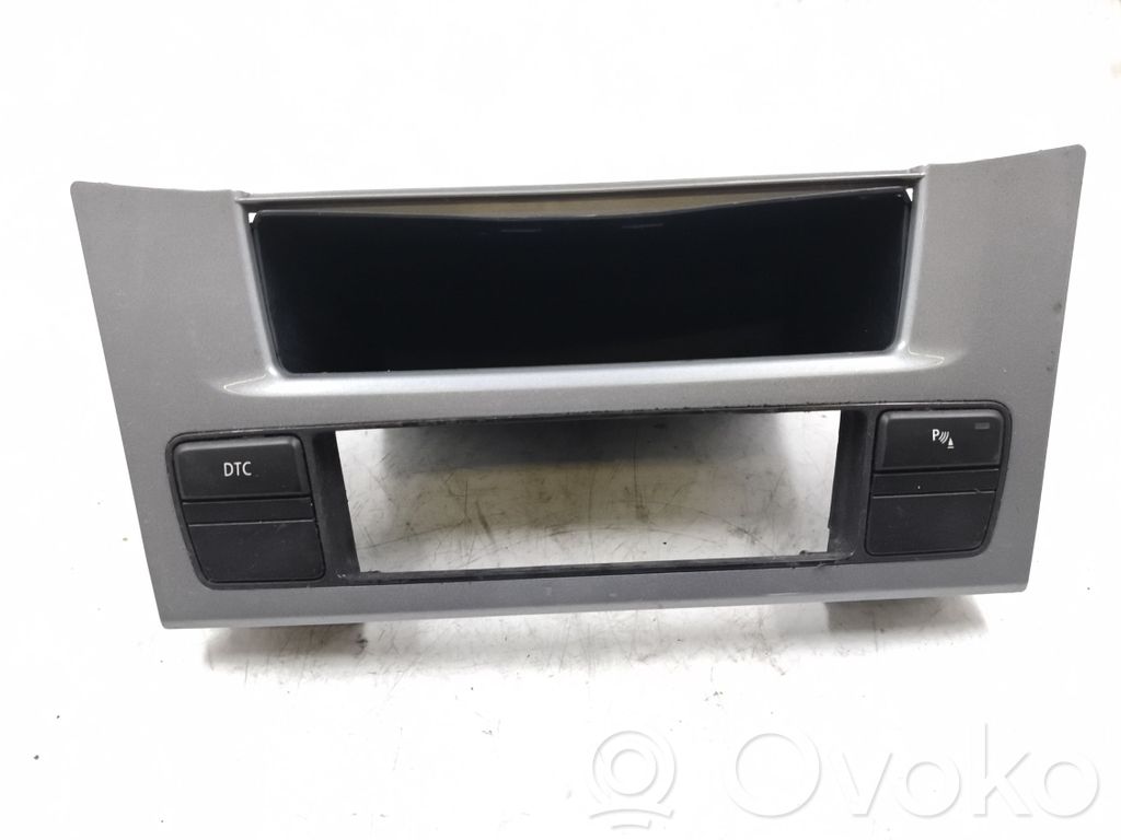 Glove box central console   9139391