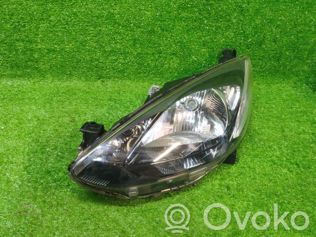 Mazda 2 Headlight/headlamp 
