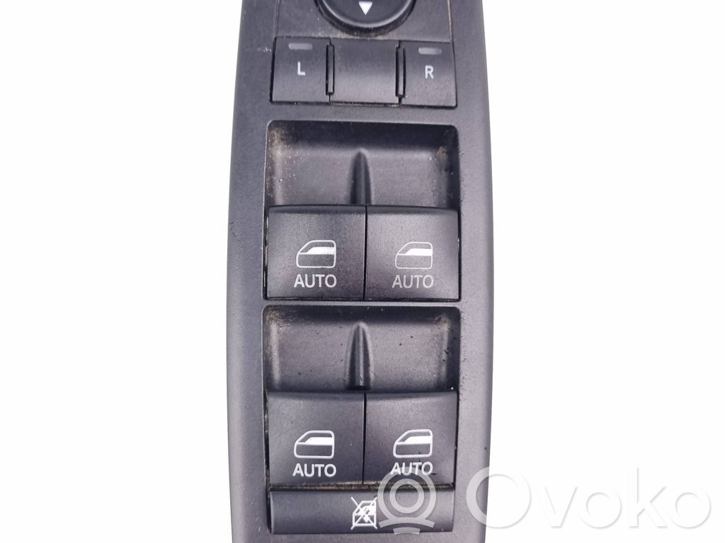 Electric window control switch   68234087AD,P68234087AD,401500,10115696