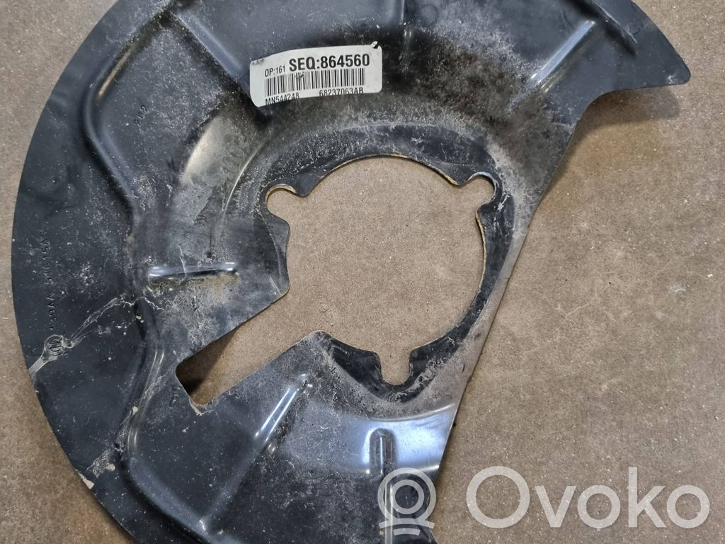 Ram 1500 Priekinė stabdžių disko apsauga 