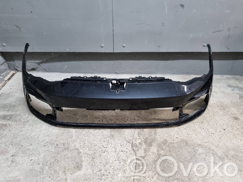 Volkswagen Golf VIII Zderzak przedni 