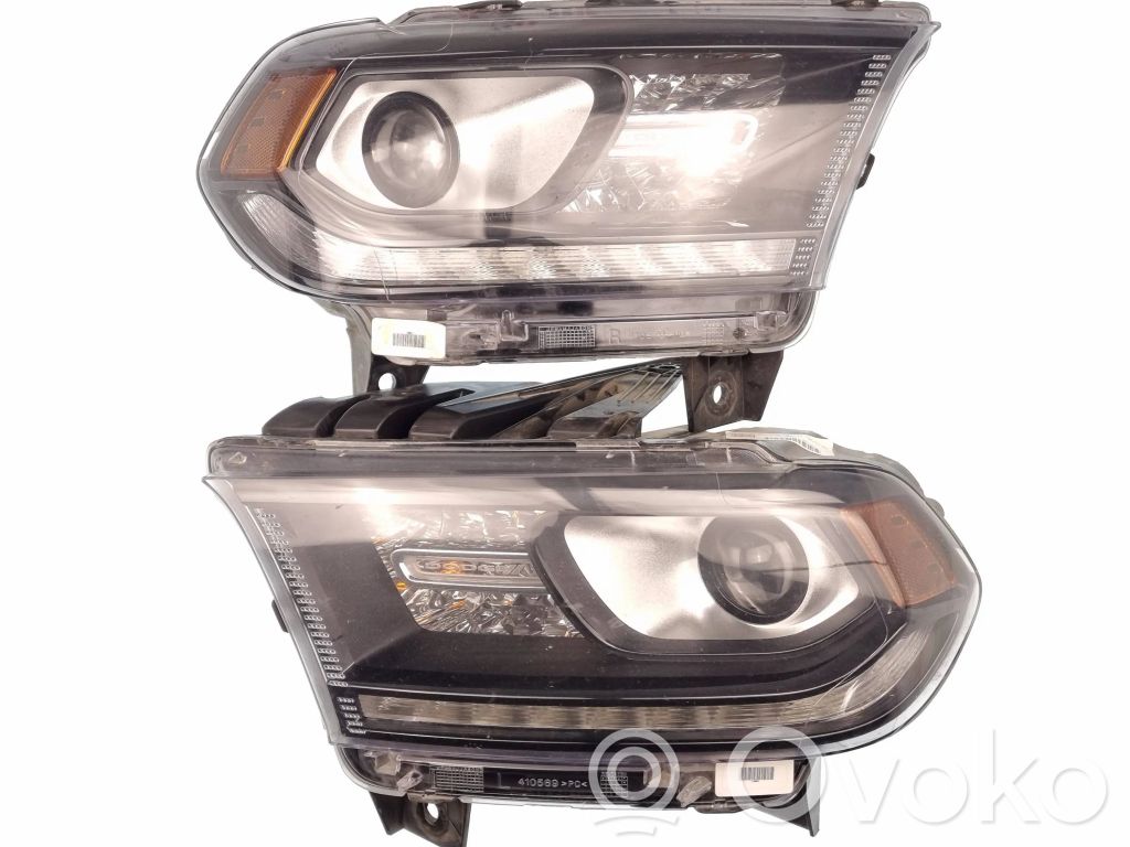 Dodge Durango Headlights/headlamps set 