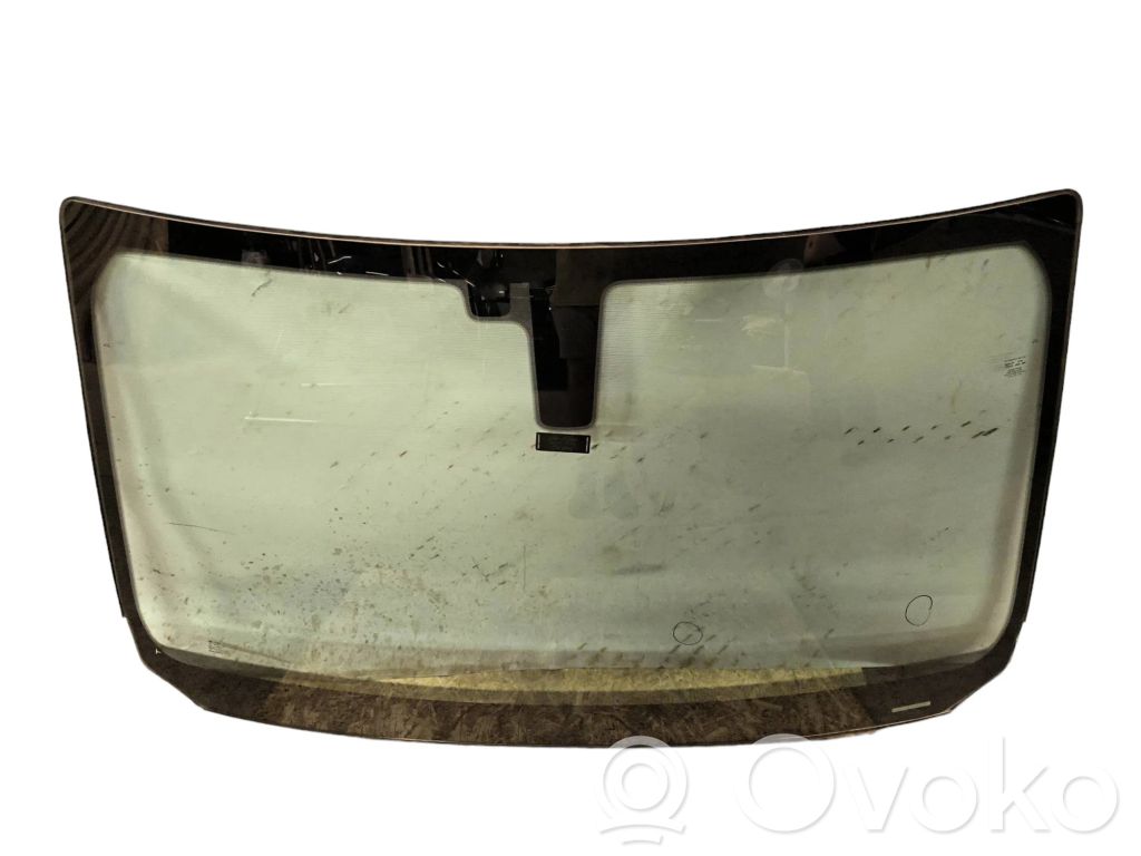 Chrysler Pacifica Front windscreen/windshield window 