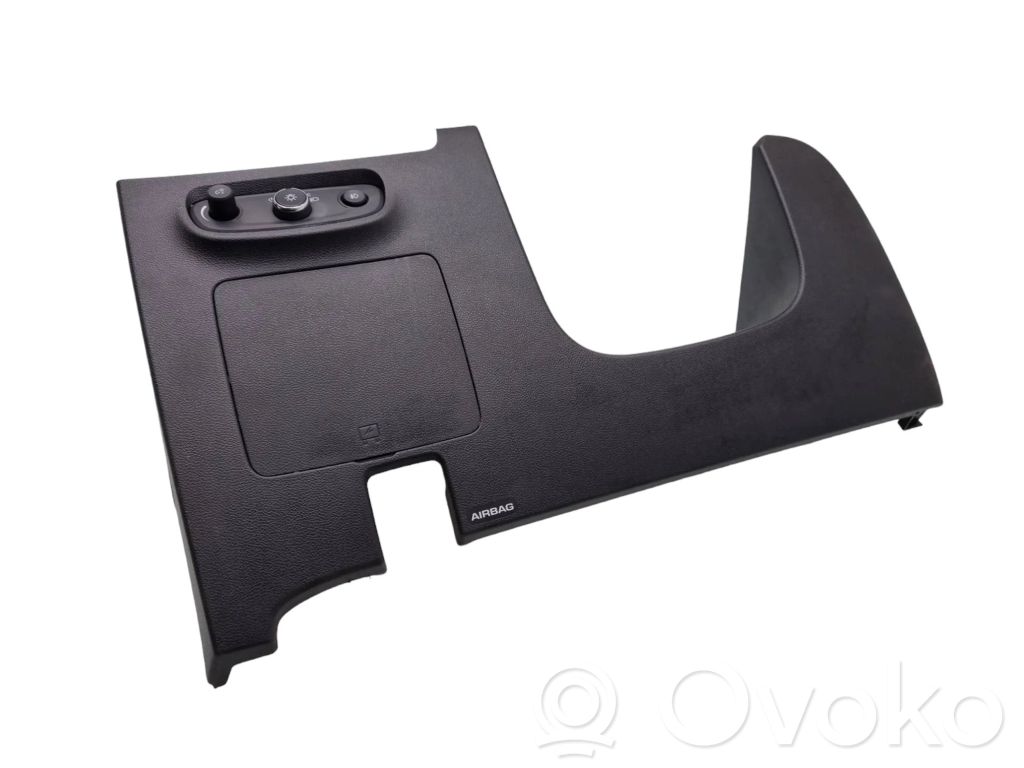 Buick Encore GX I Moldura del panel (Usadas) 