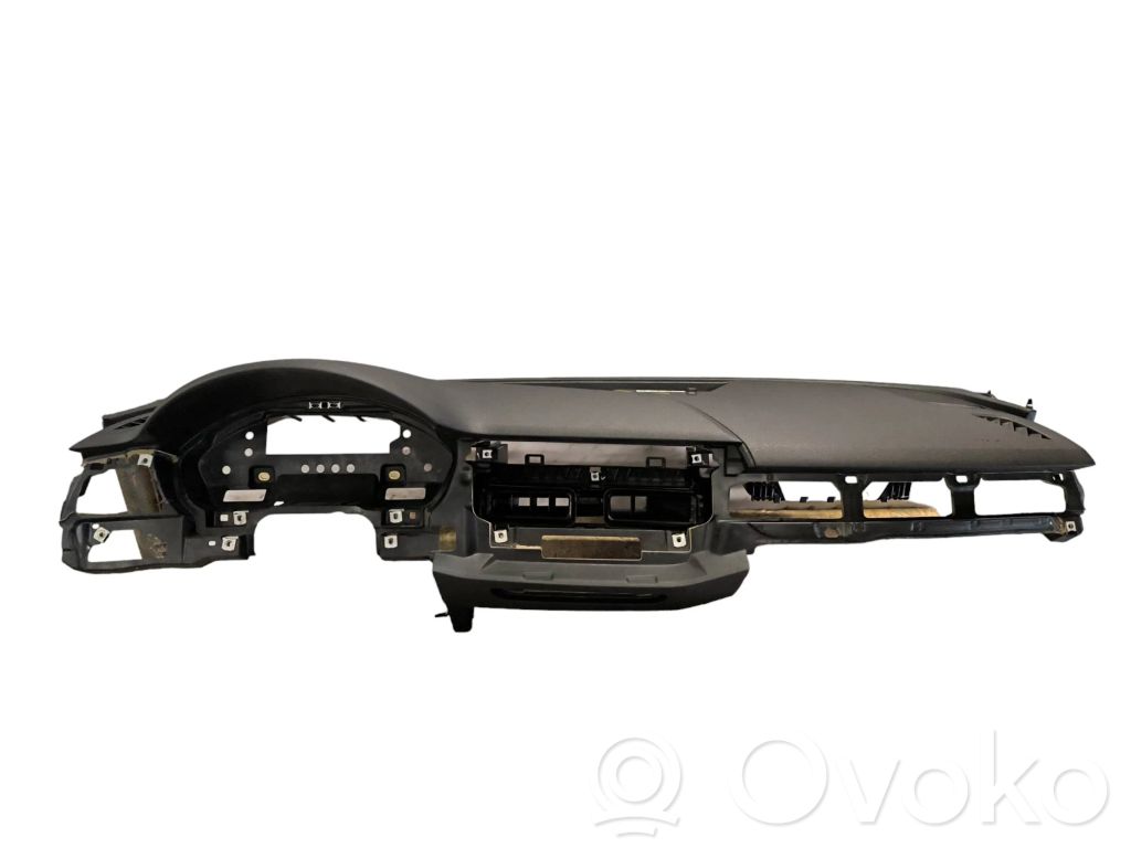 Dashboard   8W1857003,8W0880204J,8W1857067,8W185804113