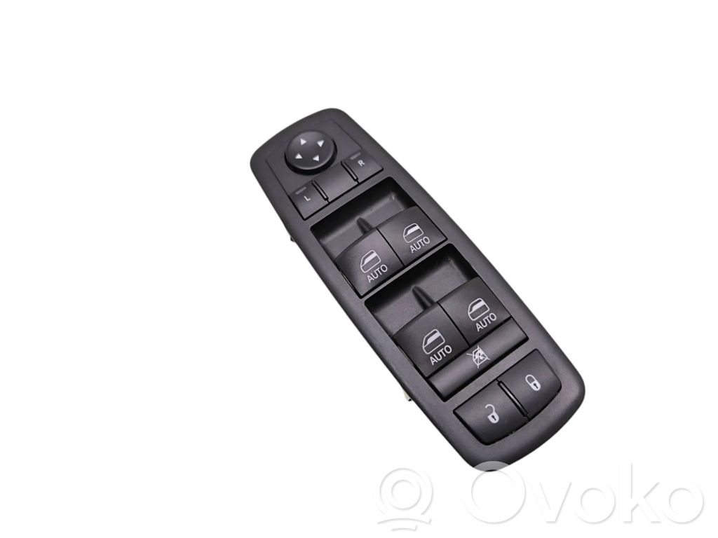 Chrysler Pacifica Electric window control switch 