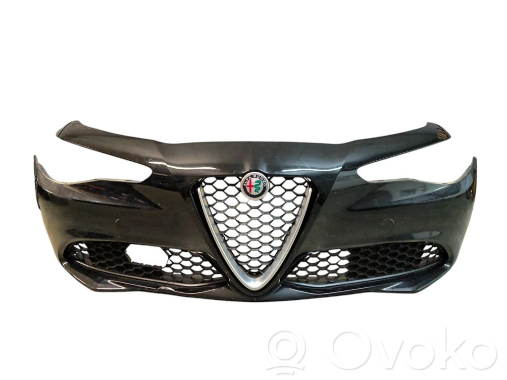 Alfa Romeo Giulia Pare-choc avant 