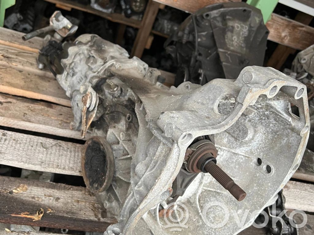 Audi 80 90 B2 Manualna 5-biegowa skrzynia biegów 