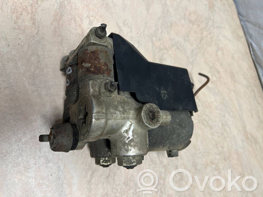 BMW 3 E30 ABS Pump 