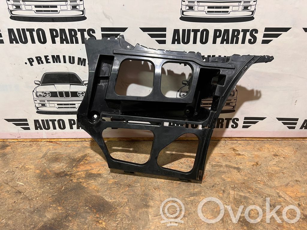 Rear bumper mounting bracket   7202670