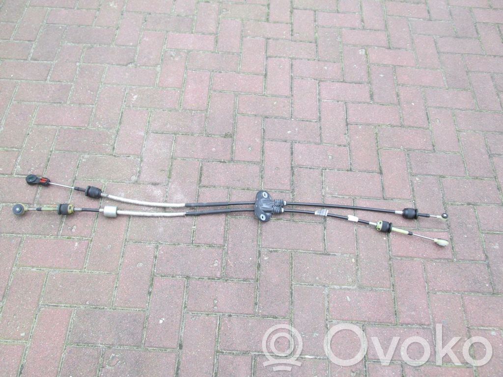 Ford C-MAX II Gear shift cable linkage 