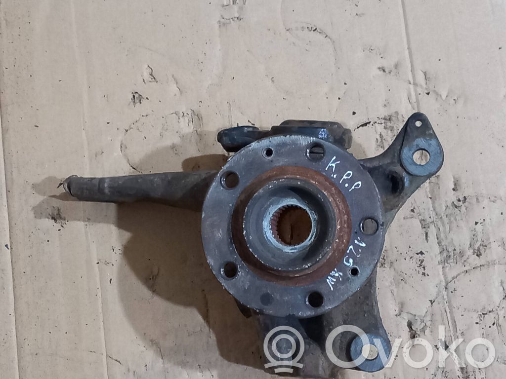 Front wheel hub