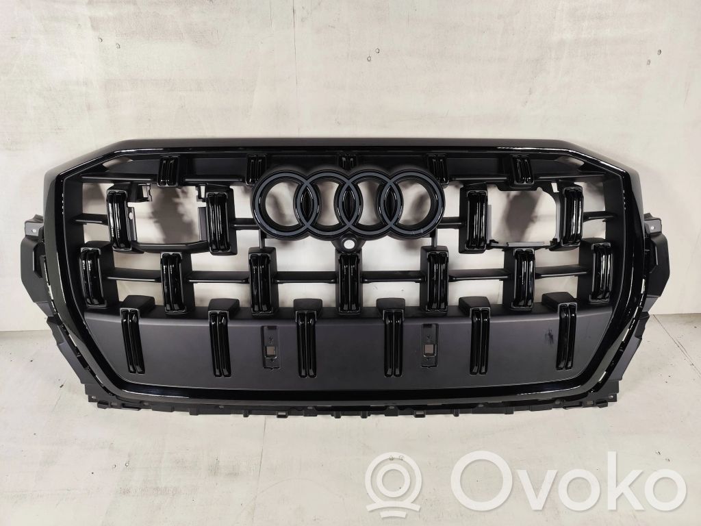 Audi Q7 4M Atrapa chłodnicy / Grill 