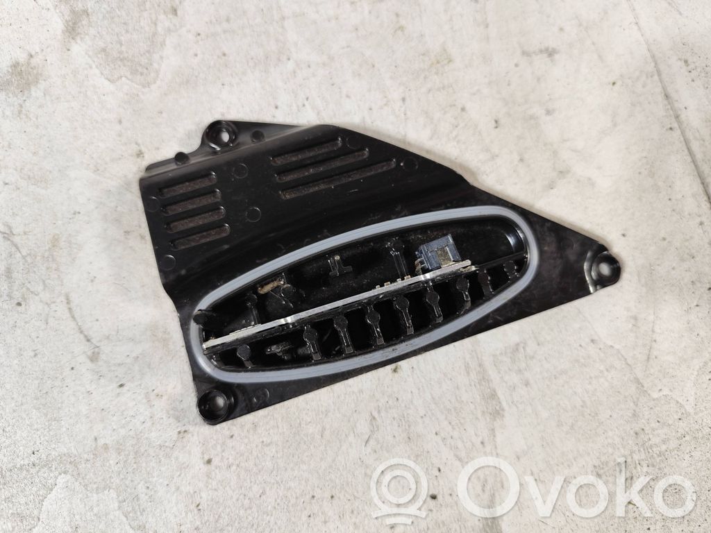 Volkswagen Multivan T6 Módulo de control de balasto LED 
