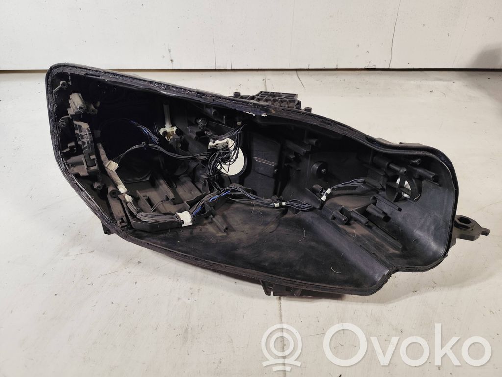 Audi A5 Headlight/headlamp 
