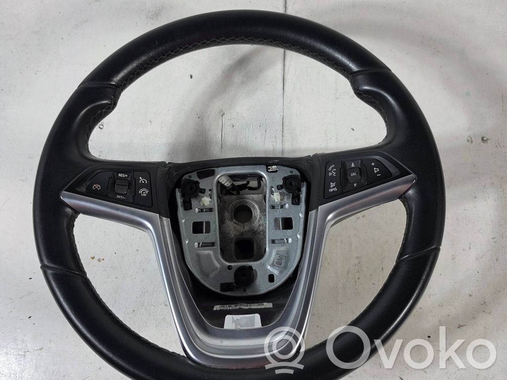 Ohjauspyörä   13351029,307177099P10,0060005014