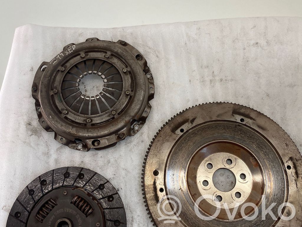 Opel Corsa C Sankabos komplektas 