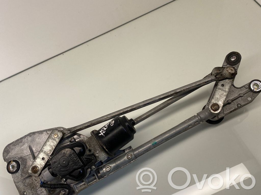 Nissan X-Trail T30 Front wiper linkage and motor 