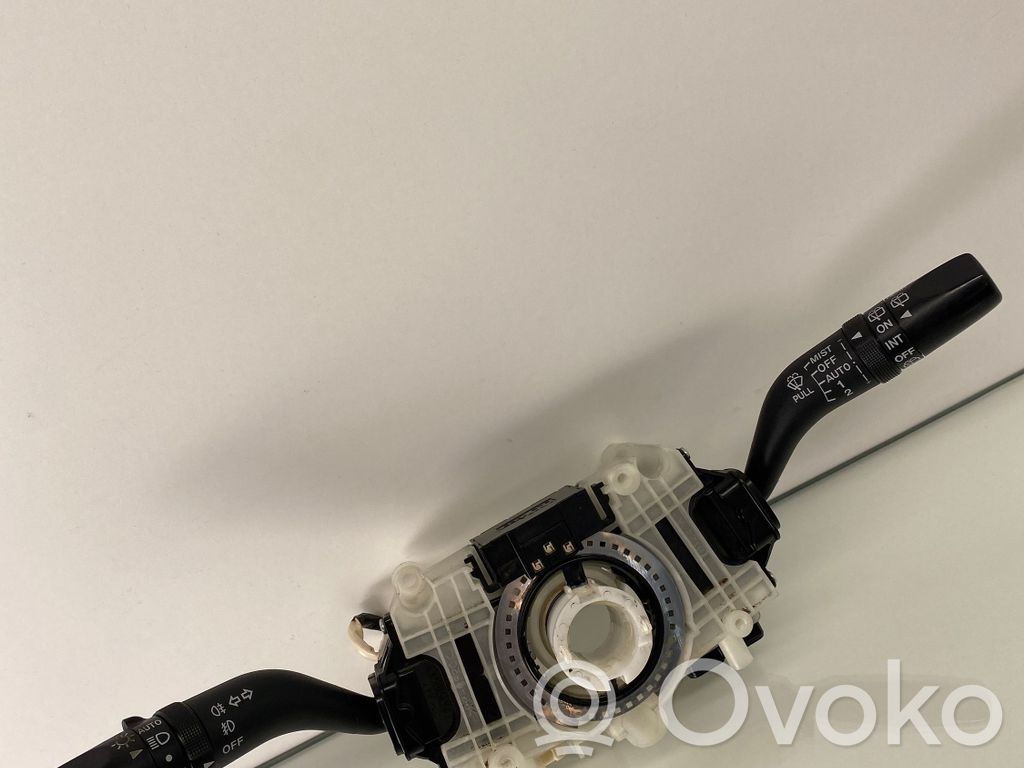 Mazda 6 Wiper turn signal indicator stalk/switch 