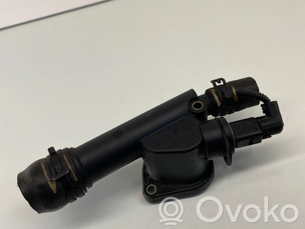 Volkswagen Touran I Engine coolant pipe/hose 
