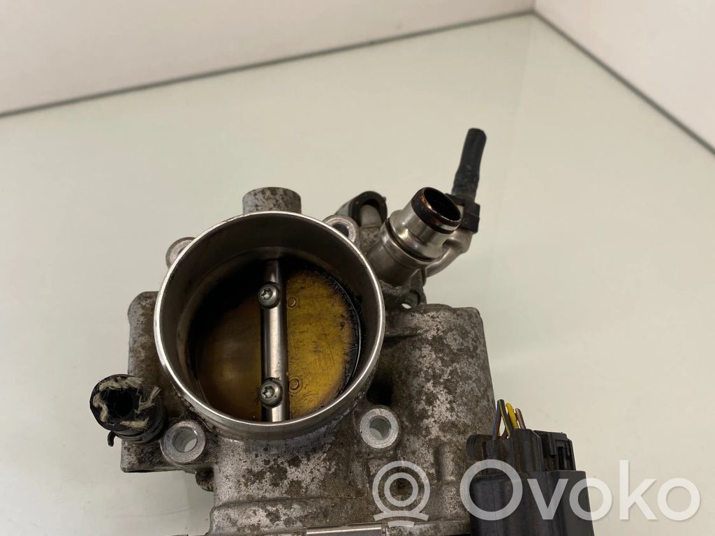 Opel Astra J Droseļvārsts 